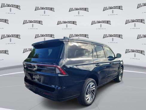 New 2026 Lincoln Navigator Reserve AWD/4WD image 5