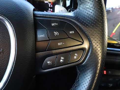 Used 2024 Dodge Durango GT image 35