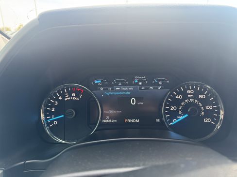 Used 2020 Ford F150 Lariat w/ Equipment Group 502A Luxury image 14