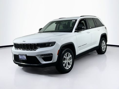 Used 2023 Jeep Grand Cherokee Limited AWD/4WD image 1