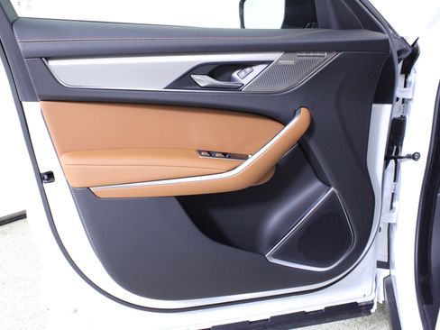 New 2026 Jaguar F-PACE R-Dynamic S image 15