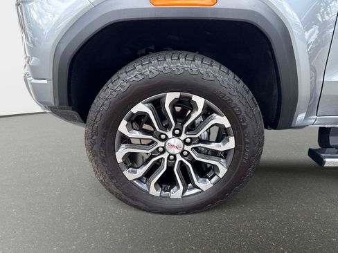 Used 2026 GMC Canyon Denali AWD/4WD image 11