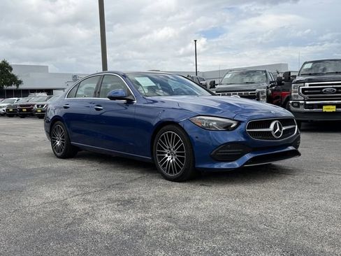 Used 2024 Mercedes-Benz C 300 4MATIC Sedan image 2