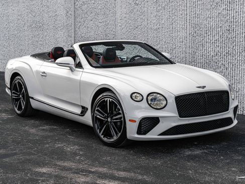 Used 2020 Bentley Continental GT AWD/4WD image 20