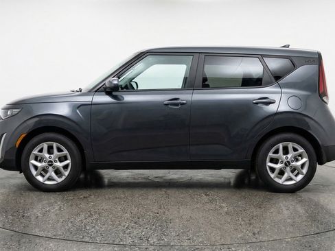 Used 2025 Kia Soul LX w/ LX Technology Package image 5