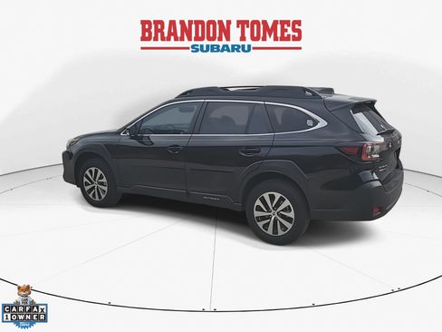 Used 2025 Subaru Outback Premium AWD/4WD image 7