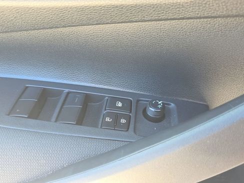Used 2024 Toyota Corolla LE FWD image 20