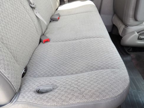 Used 2025 Chevrolet Express 3500 LS RWD image 30