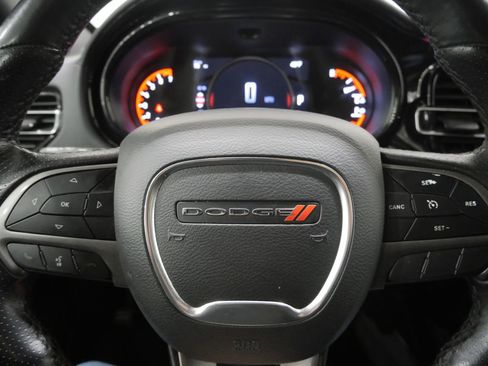 Used 2023 Dodge Durango SXT AWD/4WD image 16
