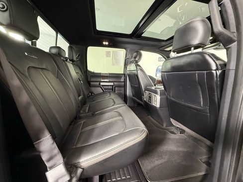 Used 2017 Ford F250 Platinum w/ Platinum Ultimate Package image 17