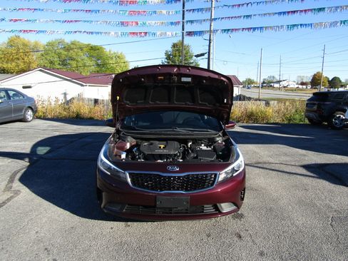 Used 2018 Kia Forte LX image 27
