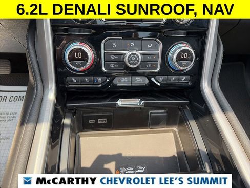 Used 2024 GMC Yukon Denali AWD/4WD image 10
