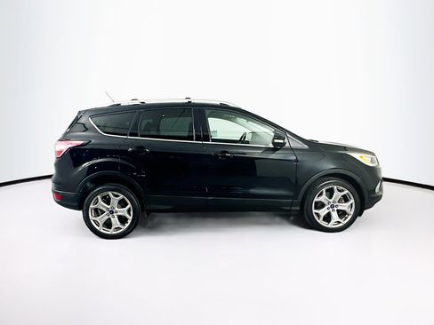 Used 2018 Ford Escape Titanium w/ Ford Safe & Smart Package AWD/4WD image 10