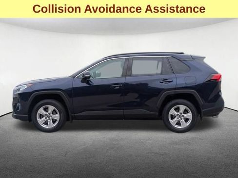 Used 2021 Toyota RAV4 XLE w/ Convenience Package AWD/4WD image 9