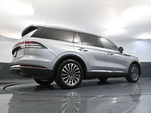 Used 2023 Lincoln Aviator Reserve w/ Equipment Group 201A image 68