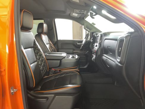 Used 2020 Chevrolet Silverado 1500 LT w/ All-Star Edition AWD/4WD image 11