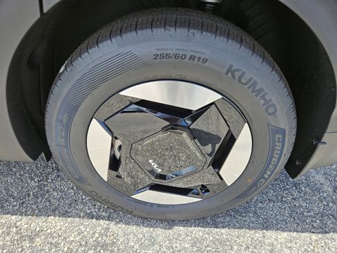 New 2026 Kia EV9 Wind image 11