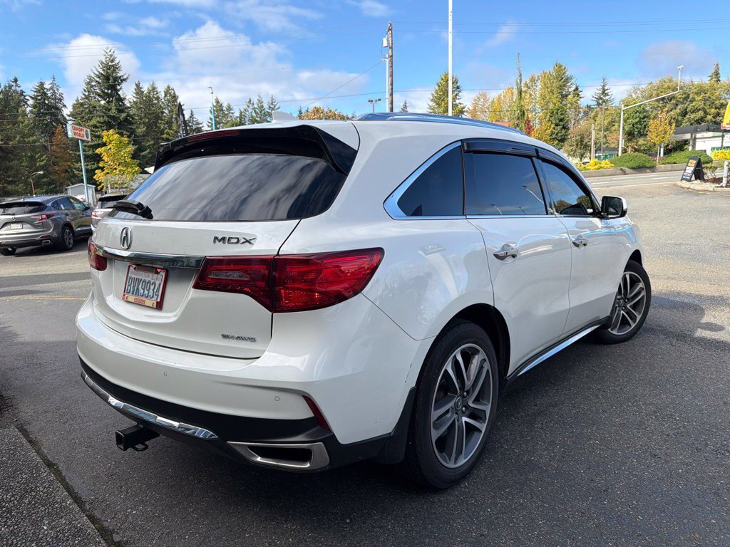 Used 2017 Acura MDX w/ Advance Package AWD/4WD image 18