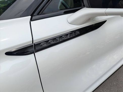 Certified 2024 Lincoln Corsair AWD w/ Equipment Group 101A image 10