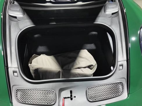 Used 2022 Porsche 911 GT3 image 11