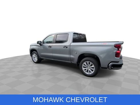 Used 2024 Chevrolet Silverado 1500 Custom image 7