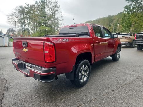 Used 2018 Chevrolet Colorado Z71 AWD/4WD image 5