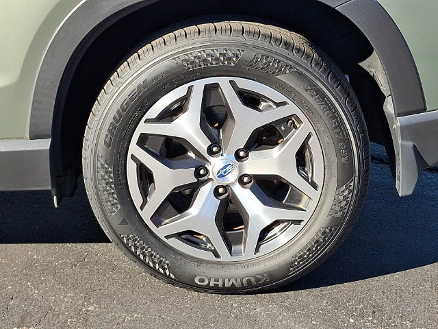 Used 2020 Subaru Forester Premium AWD/4WD image 8