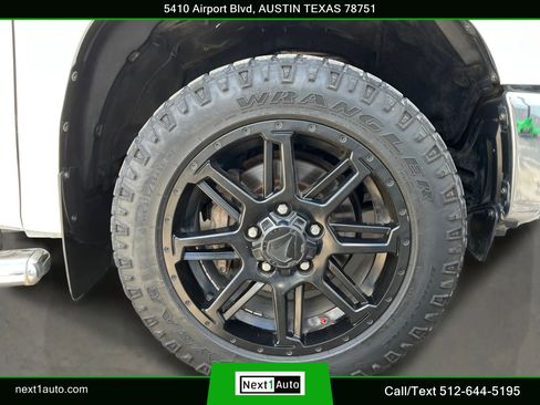 Used 2018 Toyota Tundra SR5 w/ SR5 Upgrade Package RWD image 34