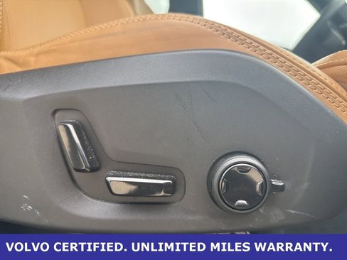 Certified 2023 Volvo XC90 B6 Ultimate image 11