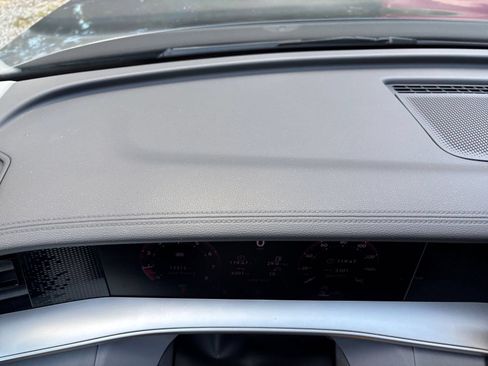 Used 2026 Volkswagen Tiguan SE FWD image 34