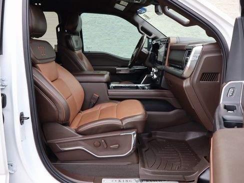 Used 2023 Ford F350 King Ranch w/ Chrome Package image 40