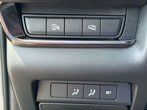 Certified 2025 MAZDA CX-30 AWD 2.5 S w/ Preferred Package image 31