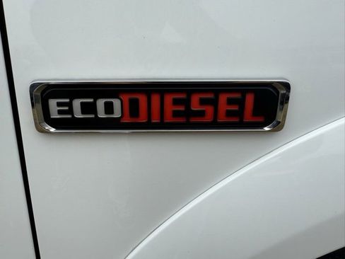 Used 2016 RAM 1500 Laramie w/ Convenience Group image 31
