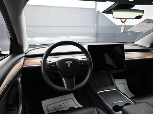 Used 2023 Tesla Model 3 Standard Range RWD image 23