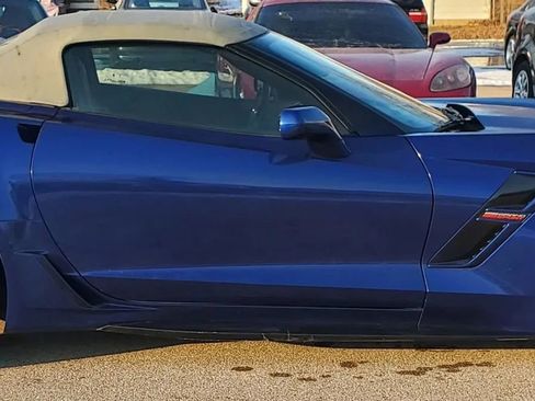 Used 2017 Chevrolet Corvette Grand Sport w/ Grand Sport Heritage Package image 4