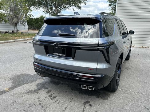 New 2026 Chevrolet Traverse RS w/ LPO, Floor Liner Package FWD image 6