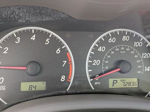Used 2010 Toyota Corolla LE FWD image 5