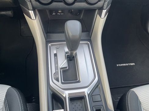 Used 2023 Subaru Forester image 33