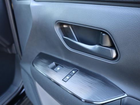 New 2026 Nissan Kicks S image 39