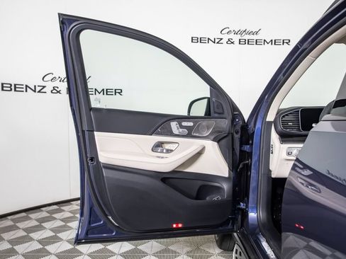 Used 2025 Mercedes-Benz GLE 53 AMG 4MATIC image 17
