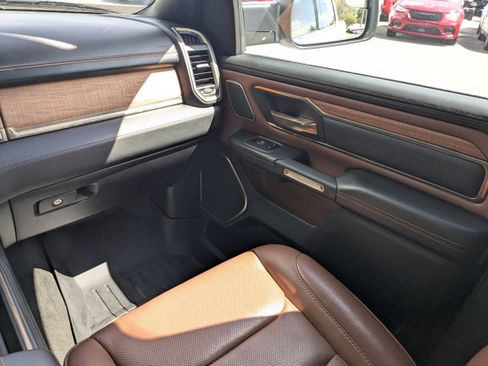 Used 2020 RAM 1500 Limited image 17