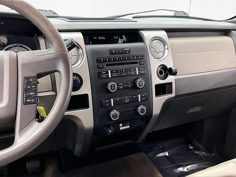 Used 2010 Ford F150 XLT image 6