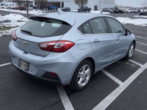 Used 2017 Chevrolet Cruze LT image 5