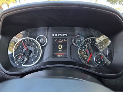 Used 2024 RAM 2500 Big Horn w/ Bed Utility Group image 10