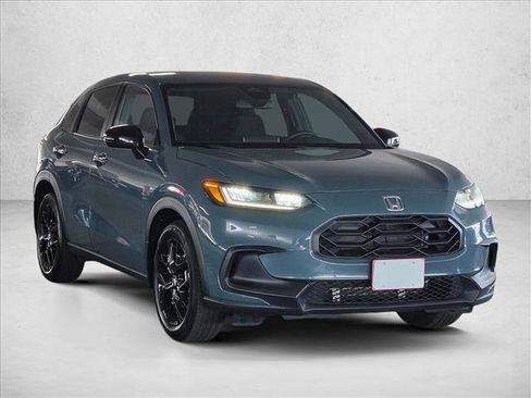 Used 2024 Honda HR-V Sport image 3