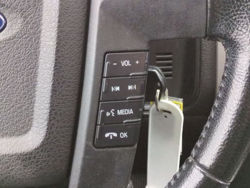 Used 2017 Ford Expedition XLT AWD/4WD image 26