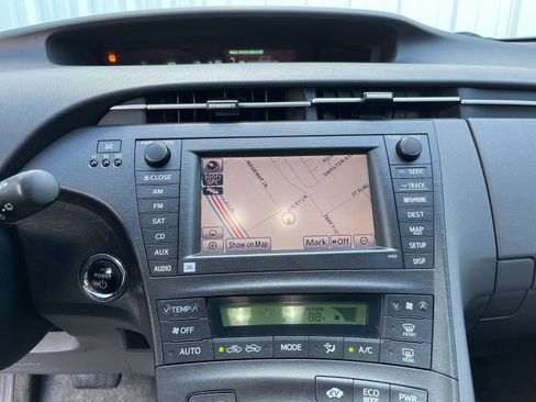 Used 2010 Toyota Prius Five FWD image 23