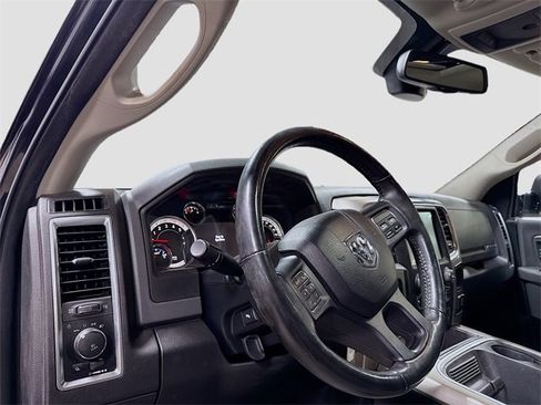 Used 2016 RAM 2500 Big Horn image 16