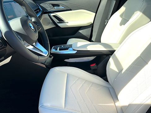 New 2026 BMW X1 xDrive28i w/ Technology Package AWD/4WD image 10