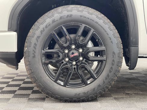 New 2026 GMC Sierra 1500 Elevation w/ Elevation Select Package AWD/4WD image 13